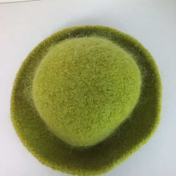 Lucia Fleming Handmade Felted Alpaca Wool Hat Artisan Designer Bespoke NWOT - Picture 2 of 3